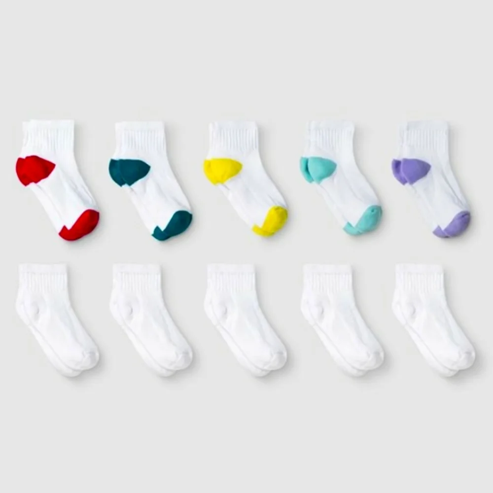 Cat & Jack Girls' 10pk Athletic Ankle Socks Medium (9 - 2 1/2)